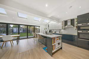 Photo 12- click for photo gallery